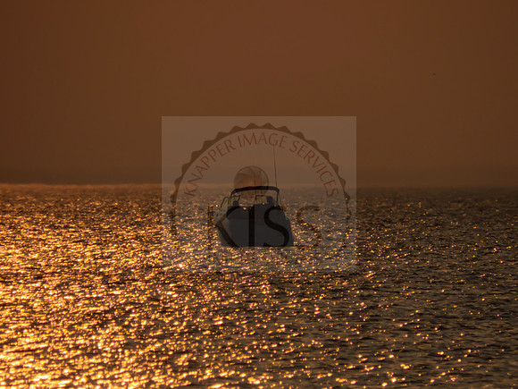 Speed boat at sunset - IMG_6029